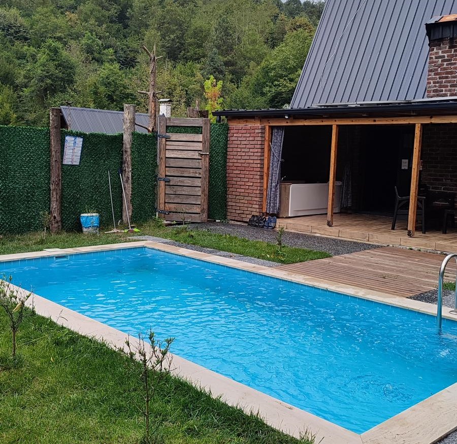 Sapanca Memnuniyede 1+1 Özel Havuzlu Doğa Manzaralı Kiralık Lüks Bungalov DRM-1793