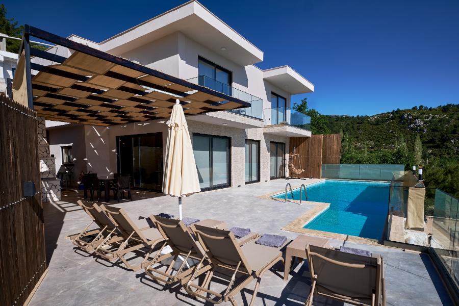 Kalkan Üzümlü Köyde 2+1 Özel Havuzlu Kiralık Lüks Villa DRM-1891