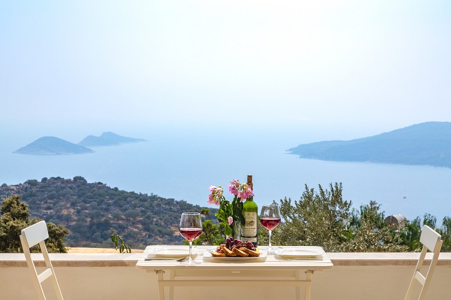 Kalkan Körderede 2+1 Özel Havuzlu Deniz Manzaralı Kiralık Lüks Villa DRM-1769