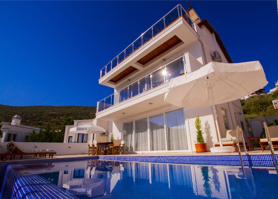 Antalya Kalkan’da 3+1 Özel Havuzlu Deniz Manzaralı Lüks Villa DRM-2025