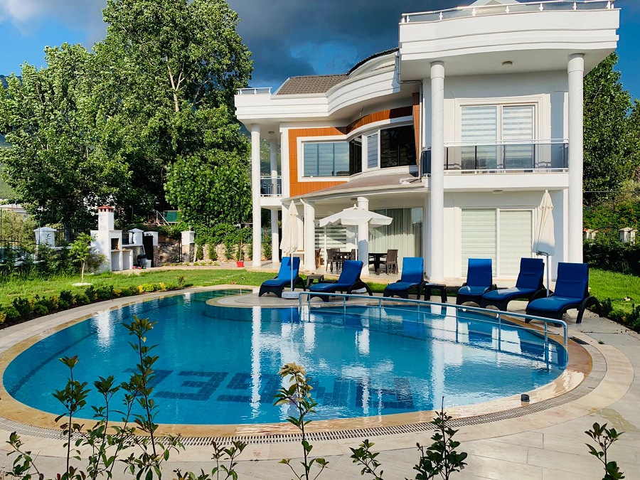 Hisarönünde 4+1 Özel Havuzlu Doğa Manzaralı Lüks Kiralık Villa DRM-2124