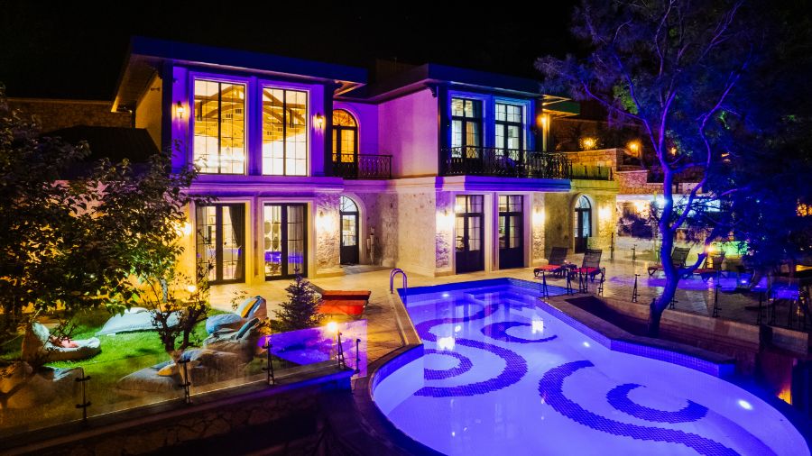 Kaş İslamlarda 5+1 Özel Havuzlu Doğa Manzaralı Kiralık Lüks Villa DRM-1771