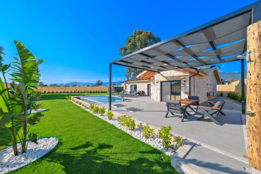 Fethiye Karaçulha'da 3+1 Özel Havuzlu Denize Yakın Kiralık Villa DRM-1811