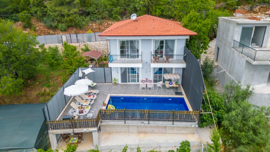 Antalya Kaş'ta 2+1 Özel Havuzlu Doğa Manzaralı Kiralık Villa DRM-1786