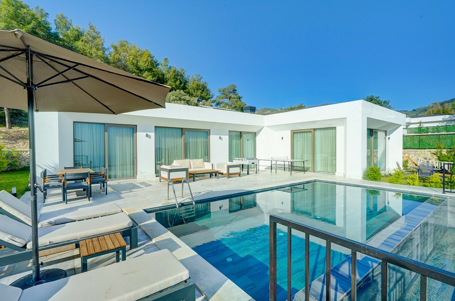 Antalya Kaş'ta 3+1 Özel Havuzlu Denize Yakın Kiralık Villa DRM-2053