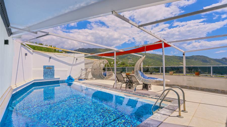 Antalya Kaş'ta 2+1 Özel Havuzlu Deniz Manzaralı Kiralık Villa DRM-2034