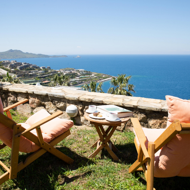 Yalıkavak'ta Özel Havuzlu ve Deniz Manzaralı 3 Yatak Odalı Kiralık Villa BD-4134