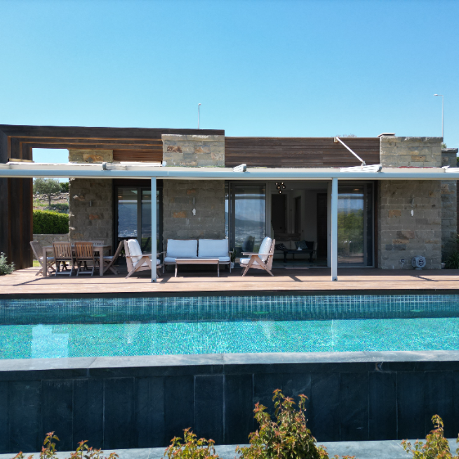 Bodrum Merkez Değirmenler'de 4+2 Özel Havuzlu Bahçeli Full Kale Ve Deniz Manzaralı Villa BV-4810