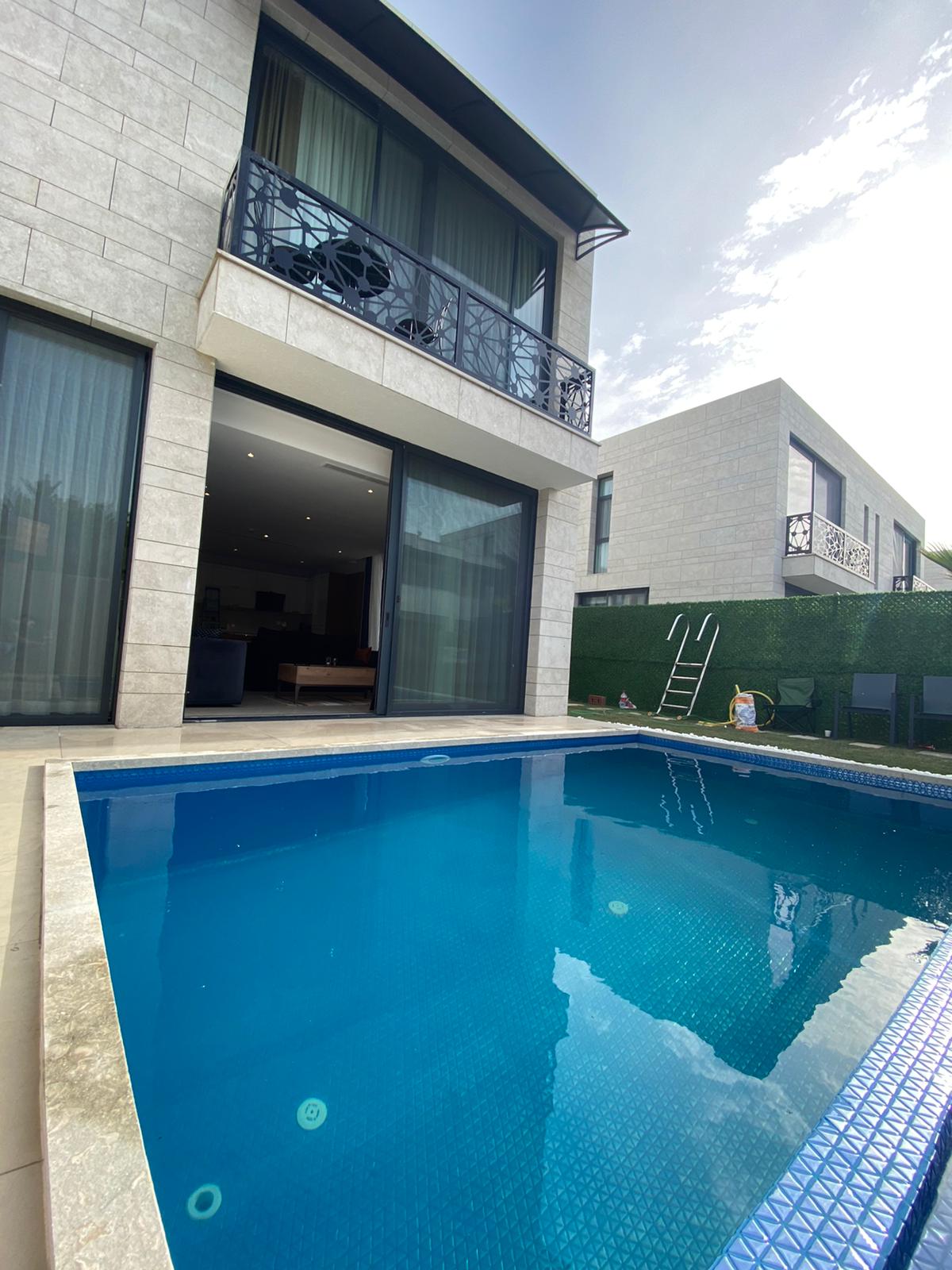 Yalıkavak’da Özel Havuzlu 3+1 Denize Sıfır Villa BV-117 D2