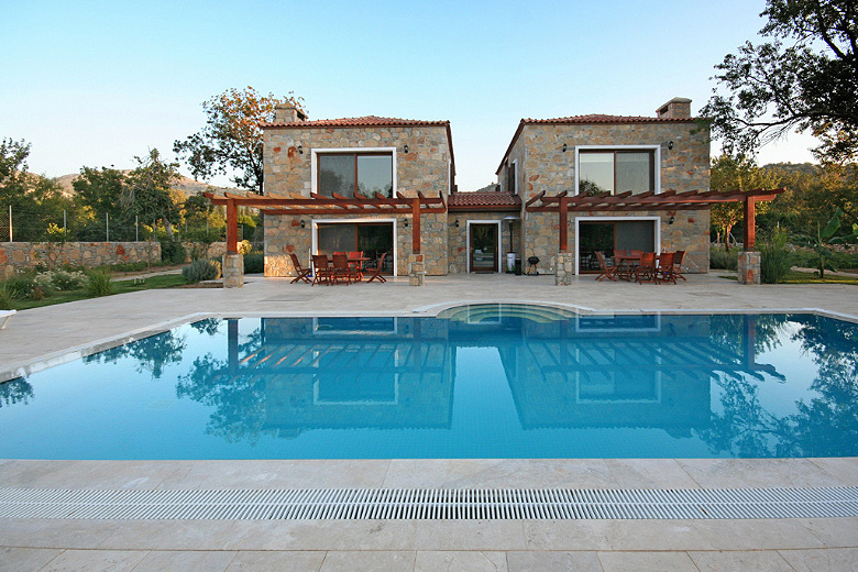 Yalıkavak'ta Özel Havuzlu ve Bahçeli 4+2 Lüks Villa BV-419