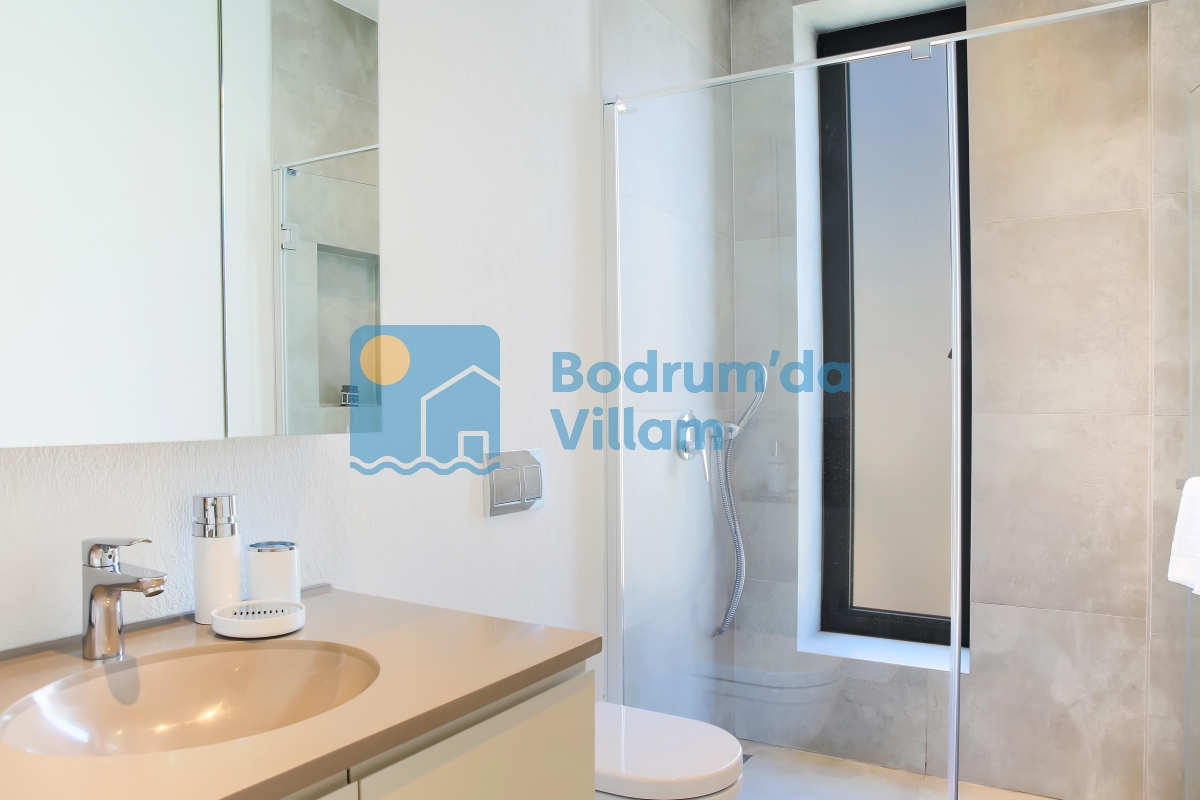 Bodrum Ortakent Denize Yakın Özel Havuzlu 3 Yatak Odalı Villa BD-401