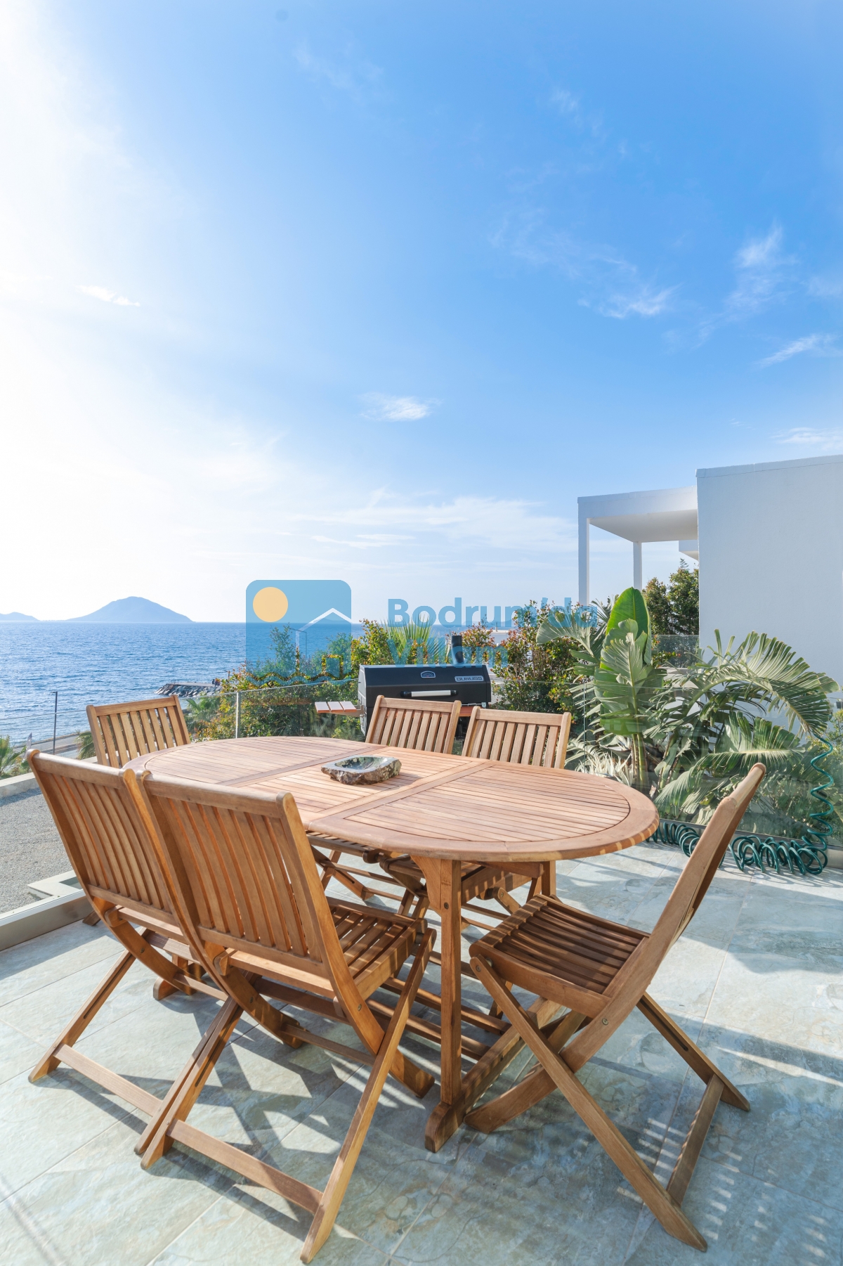 Bodrum Turgutreis’te Eşsiz Deniz Manzaralı Sonsuzluk Havuzlu Kiralık Villa BD-4139