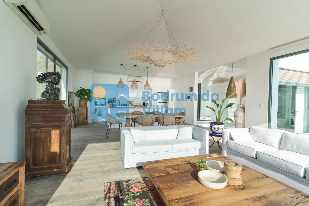 Bodrum Turgutreis’te Eşsiz Deniz Manzaralı Sonsuzluk Havuzlu Kiralık Villa BD-4139