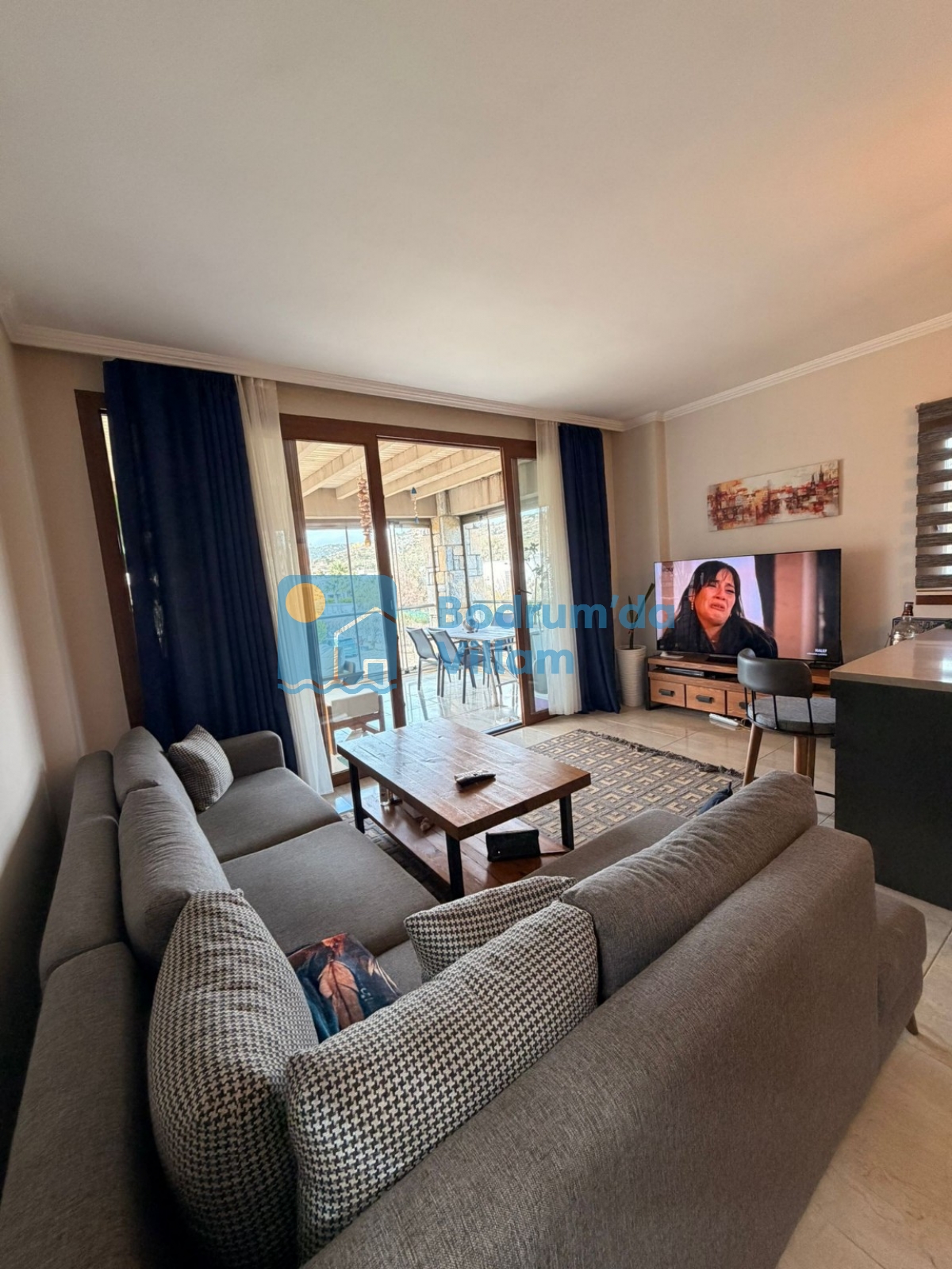 Ortakent 3+1 Kiralık Yazlık Yüzme Havuzlu Denize Yakın BD-248