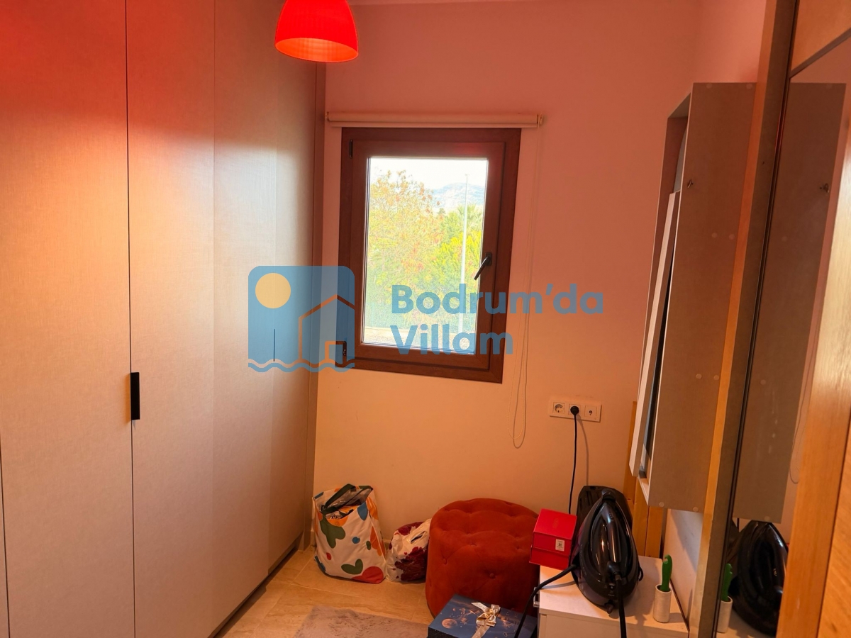 Ortakent 3+1 Kiralık Yazlık Yüzme Havuzlu Denize Yakın BD-248