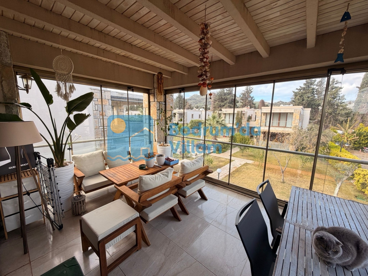 Ortakent 3+1 Kiralık Yazlık Yüzme Havuzlu Denize Yakın BD-248