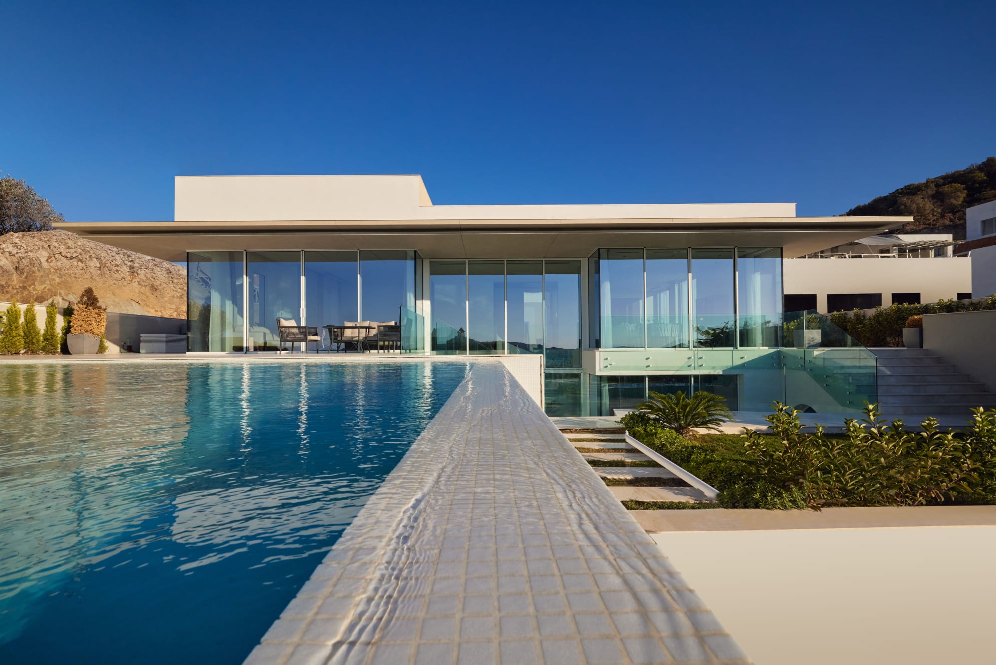 Yalıkavakda 5+1 Özel Havuzlu Deniz Manzaralı Lüx Bahçeli Villa SVG-1